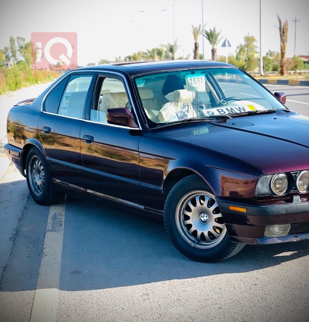 بی ئێم دەبڵیو سیریەس 5